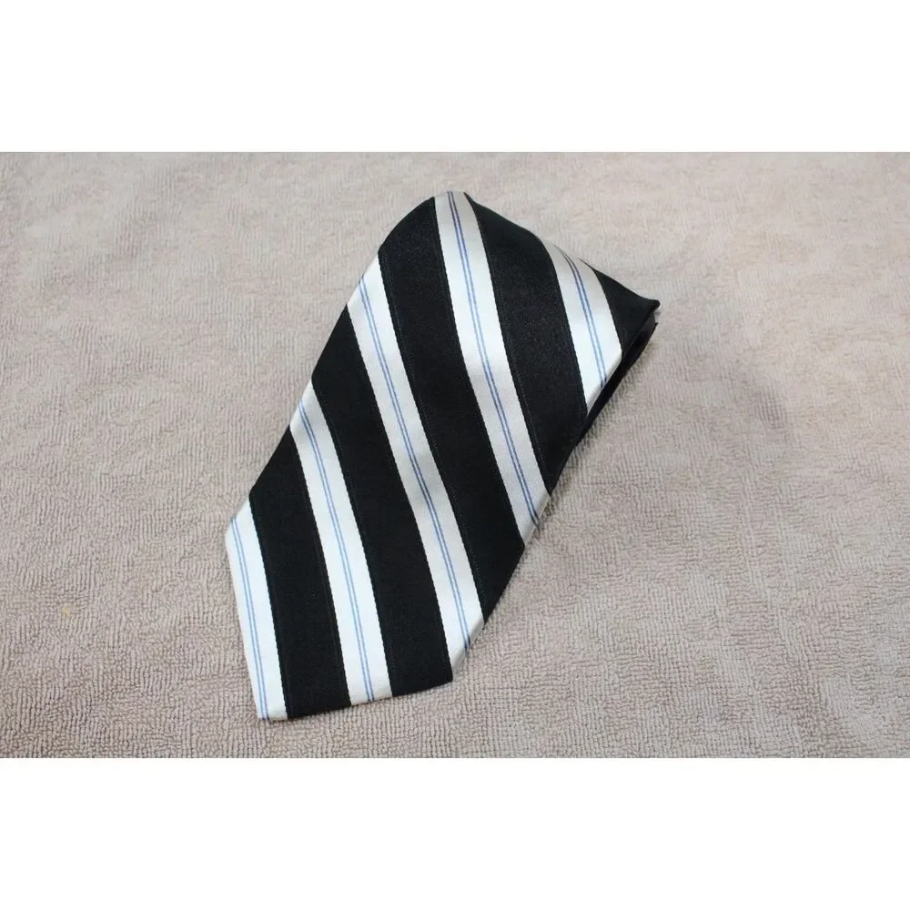 Tommy Hilfiger Men’s Silk Necktie Classic Designer Tie Excellent Condition